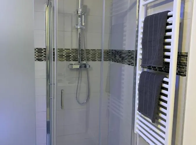 Executive Double With En-suite Centre In R1 Pensionat 3*